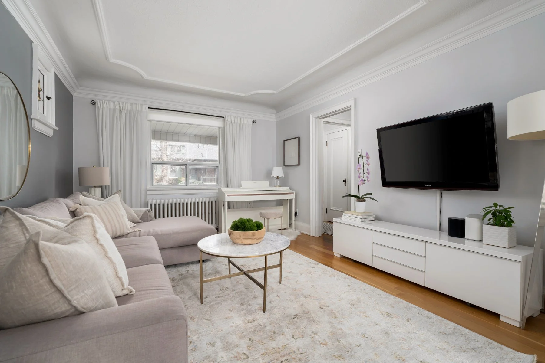 14 Third St. Etobicoke-13.jpg