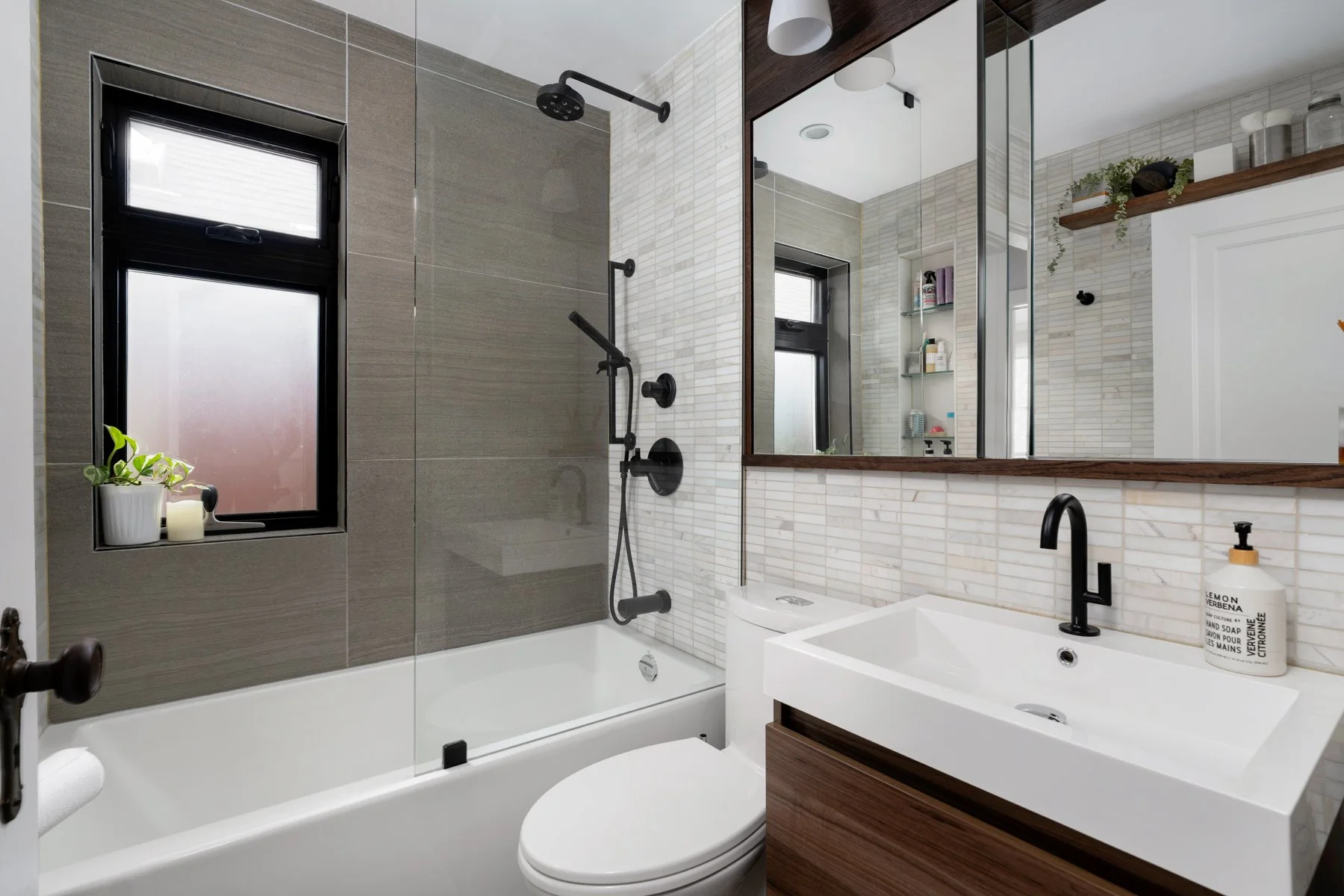 14 Third St. Etobicoke-34.jpg