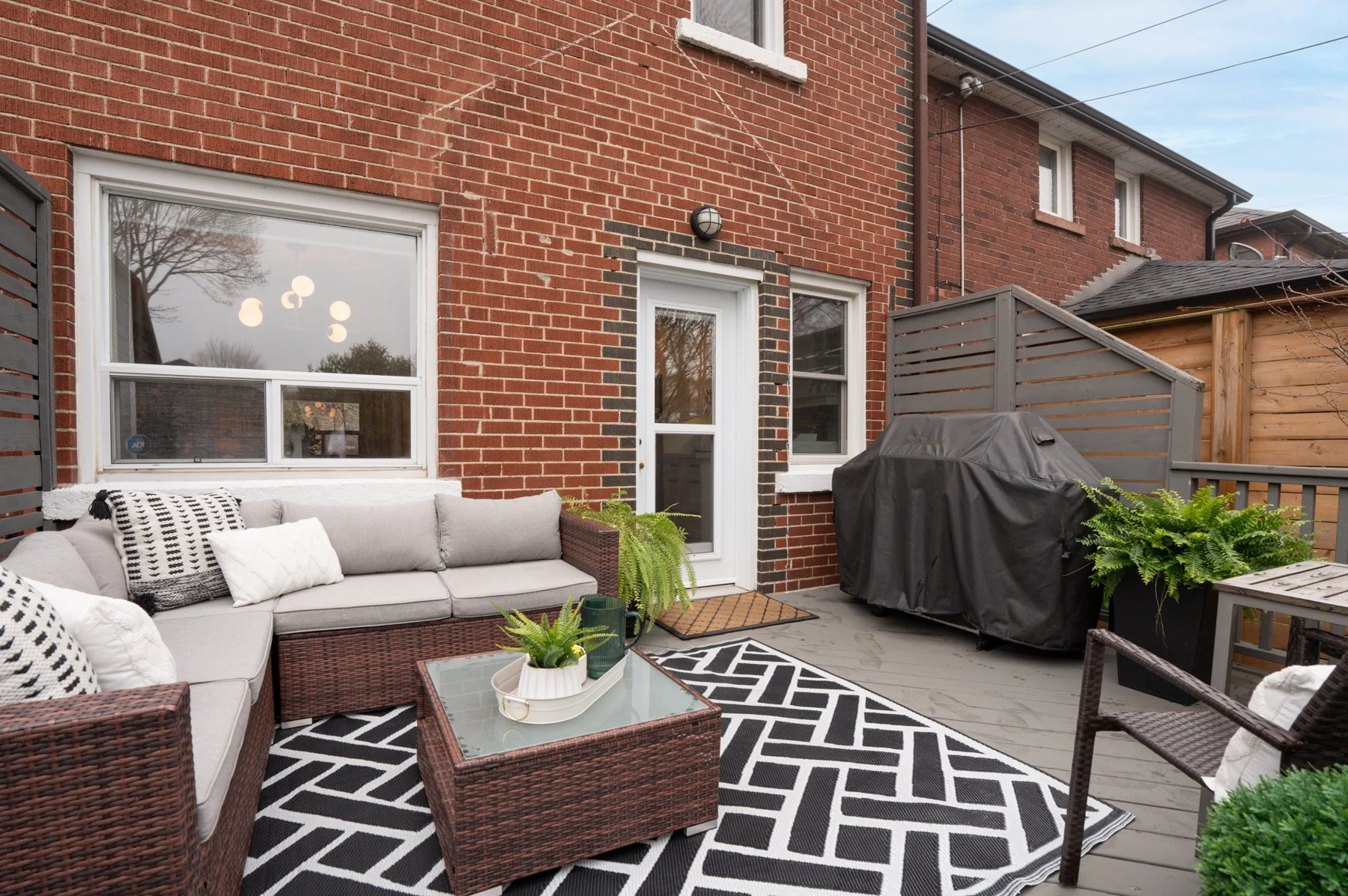 14 Third St. Etobicoke-49.jpg