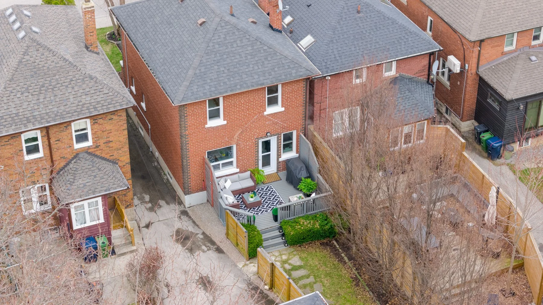 14 Third St. Etobicoke-57.jpg