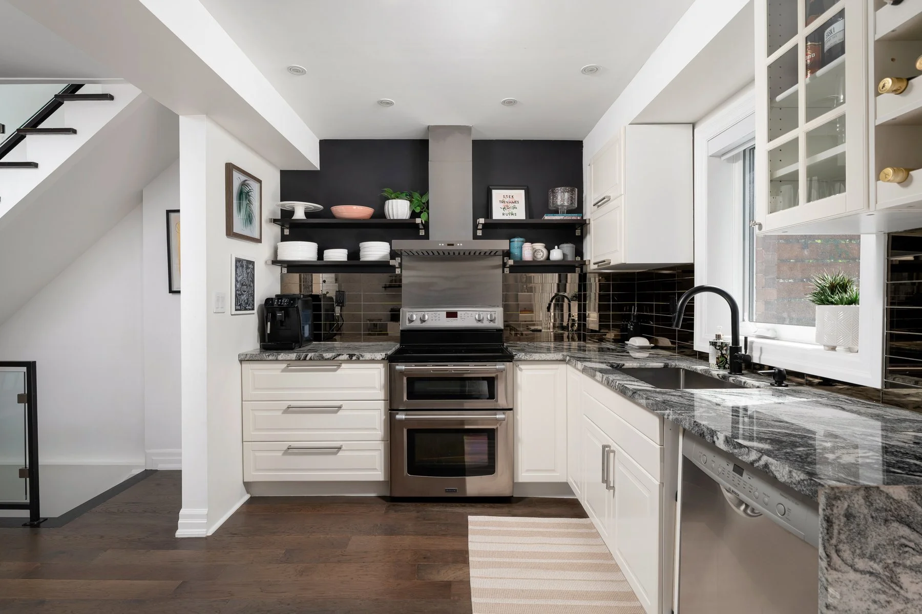 52 Fifth St. Etobicoke-21.jpg