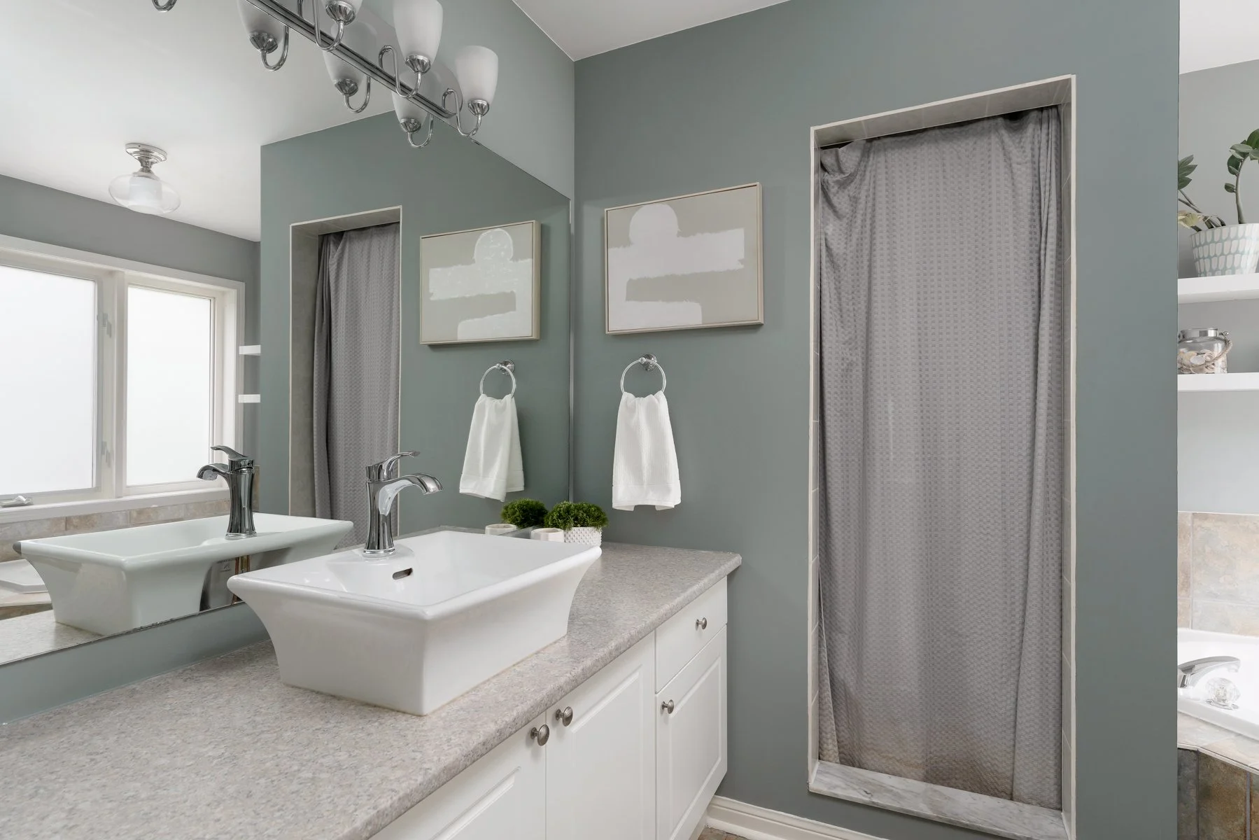 2279 Pathfinder Dr. Burlington-29.jpg