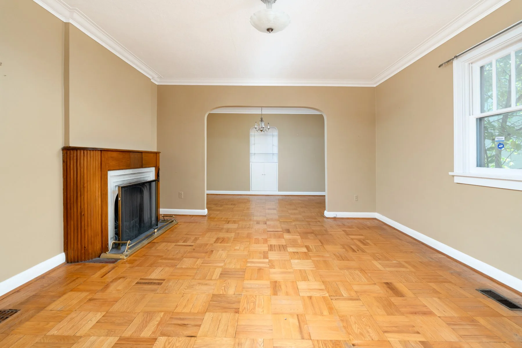 52 Briarwood Ave. Mississauga-12.jpg