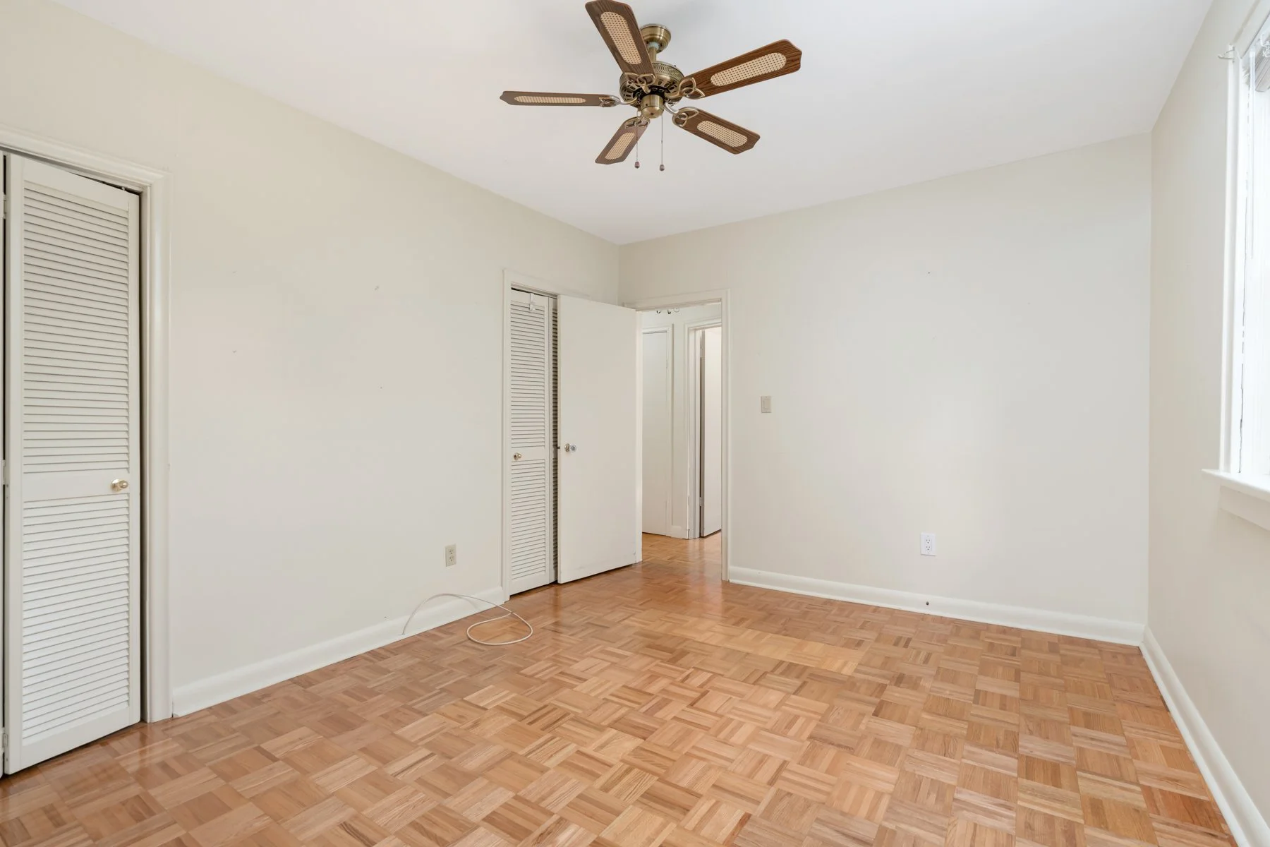 52 Briarwood Ave. Mississauga-32.jpg