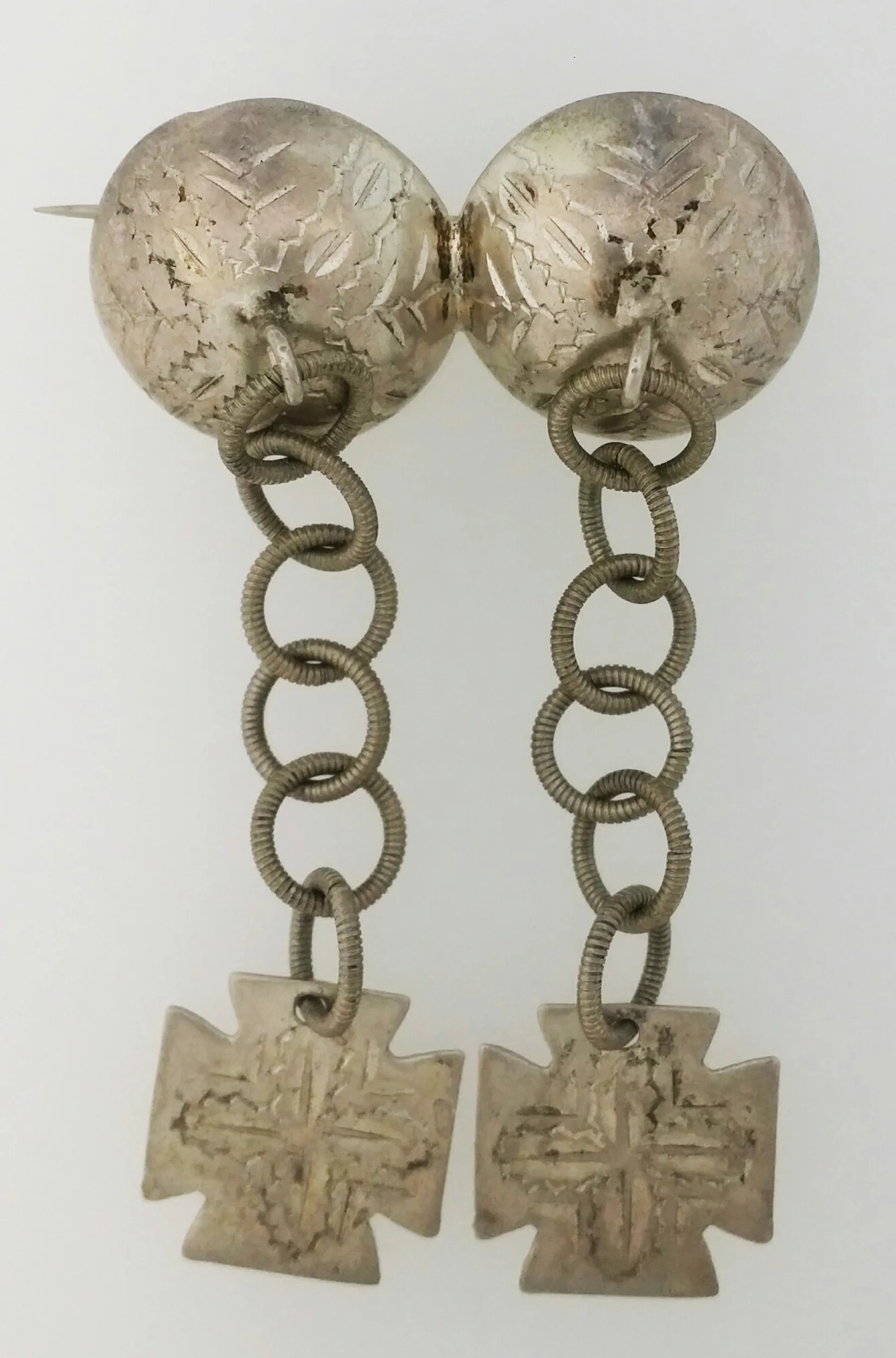 scan-10-008-dome-cross.jpg