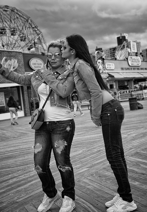 Coney Island girls.jpg