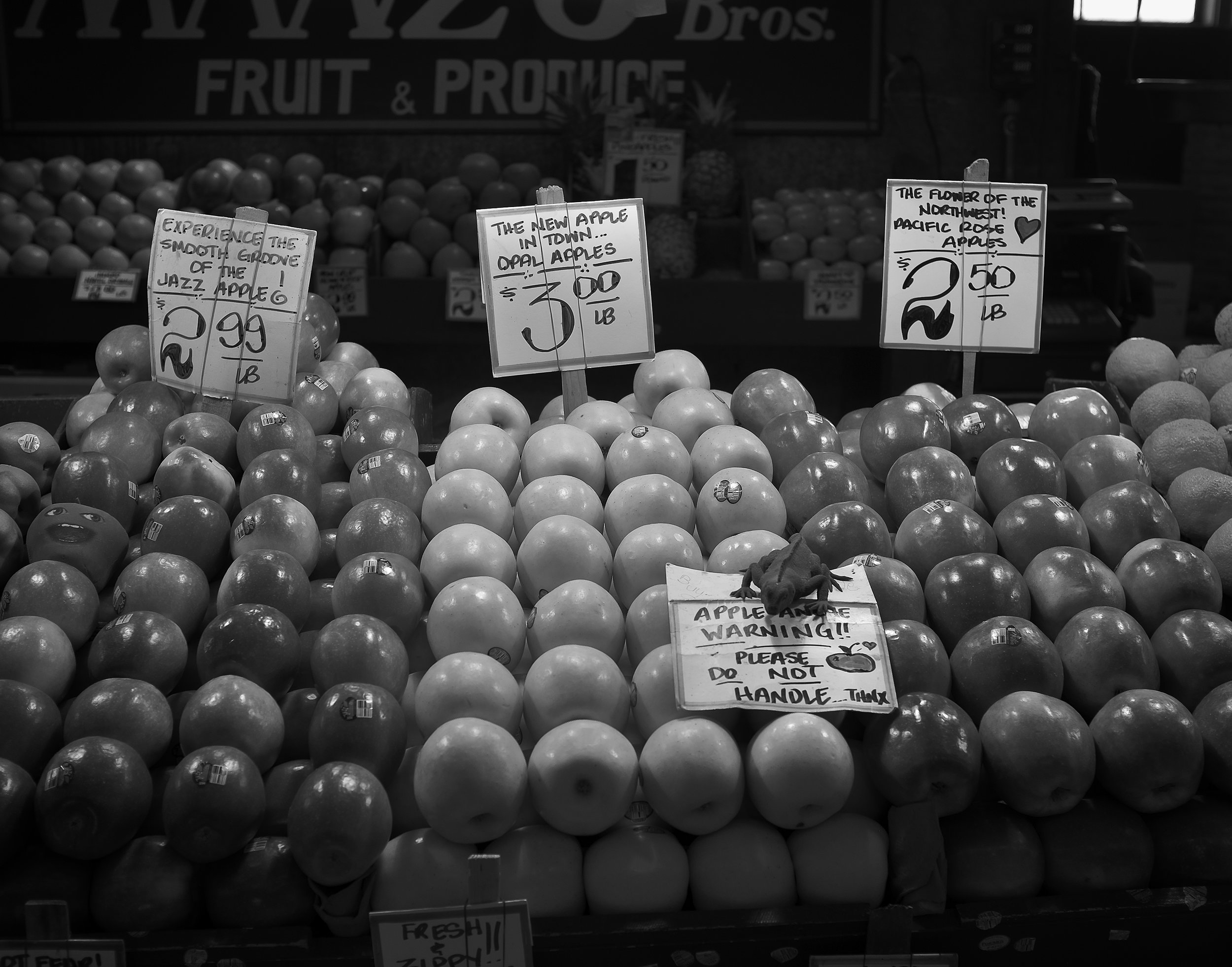 Fruit stand 2.jpg