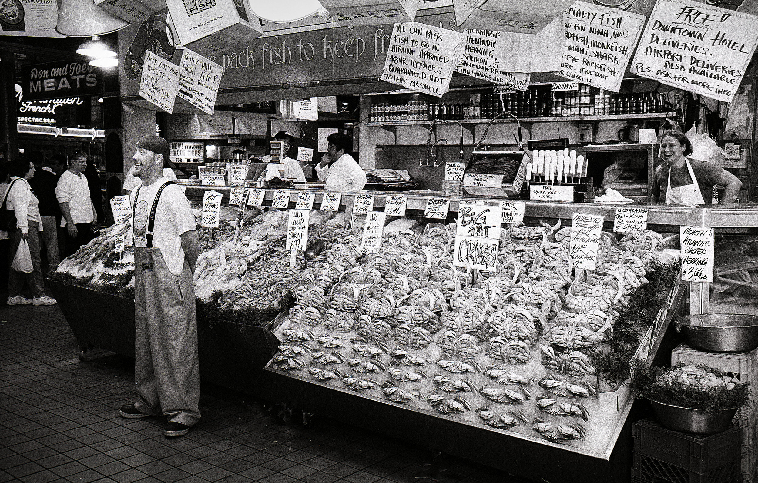 Flying Fish Seller (2788-31).jpg