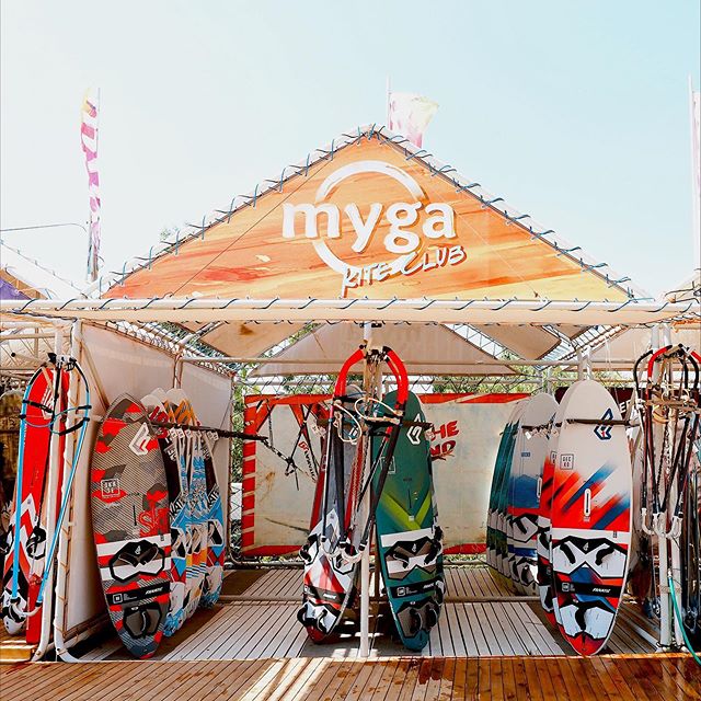 Myga Surf City &rsquo;de Windsurf &ouml;ğrenebilir, ekipman kiralayabilir, depolayabilir ve ekipman sahibi olabilirsiniz! 🏄🏻&zwj;♂️🏄🏻&zwj;♀️
&bull; You can learn windsurf, rent a storage and own equipment in Myga Surf City!
📞 +90 232 716 6468
📩
