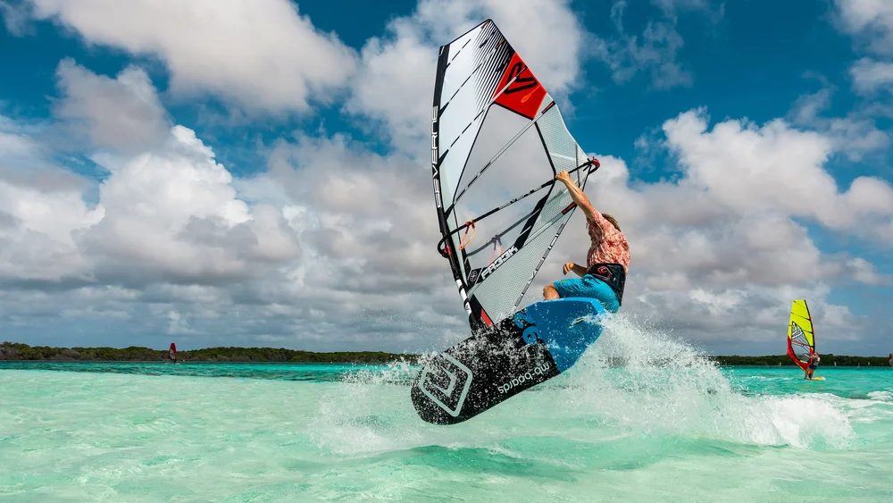 Windsurf
