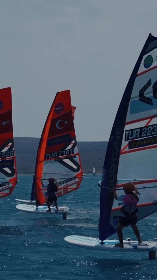 DAY 1 - Foil Racing held in optimal conditions, maximizing opportunities for…