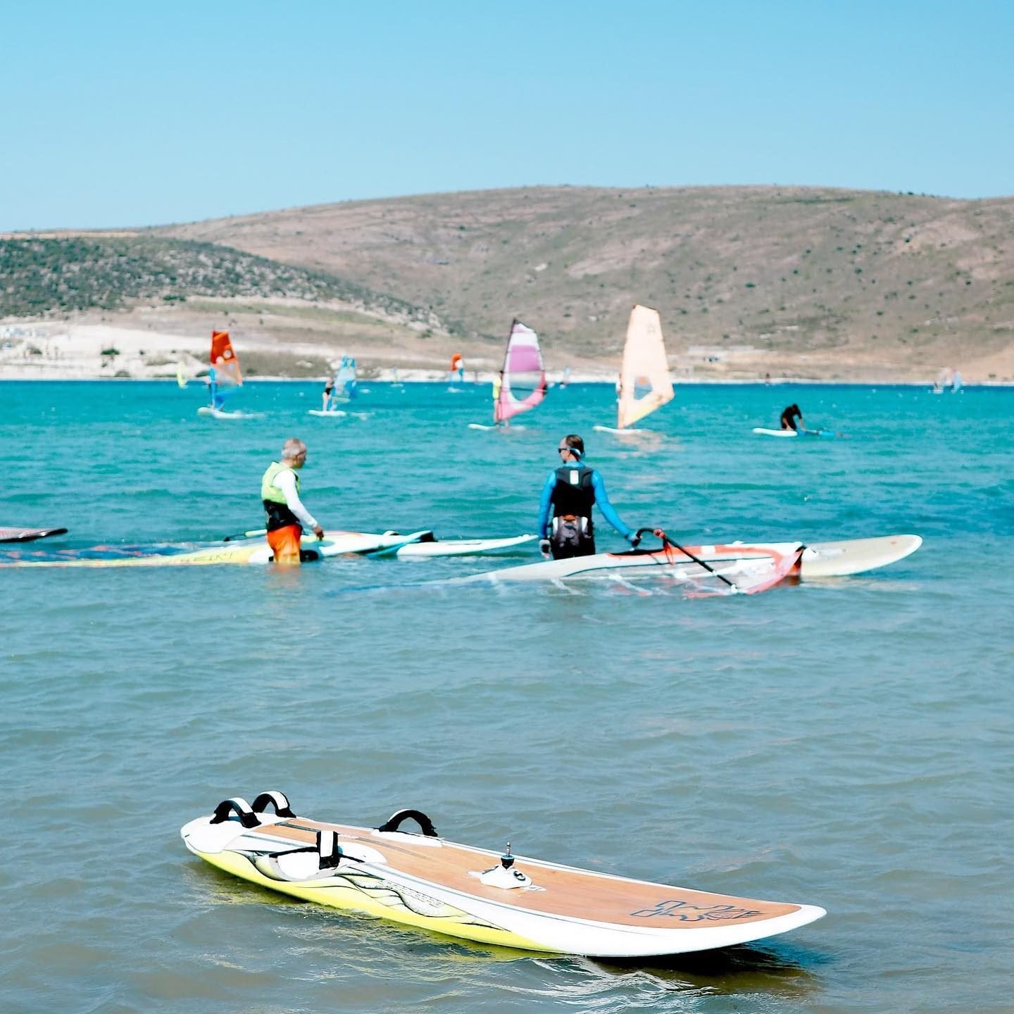 Sadece Windsurf değil, denizde sohbet de güzel