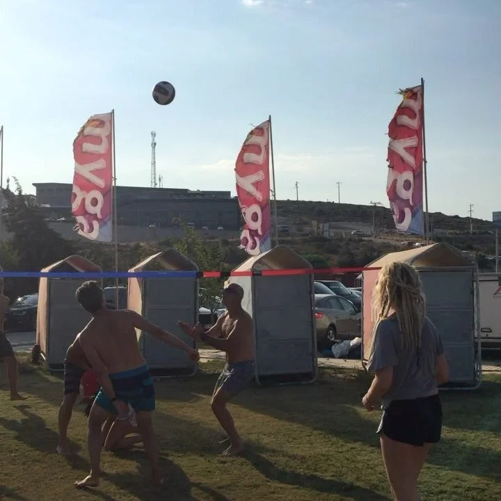 Antreman sonrasi beach volley