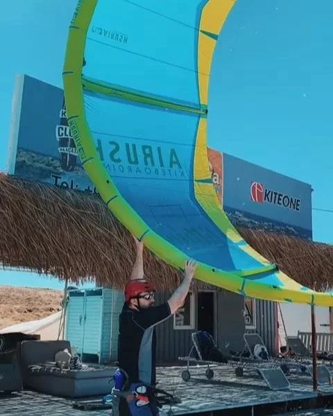 Suyun üzerinde kaymak ve hatta uçmak istiyorsan uçurtman Myga Surf…