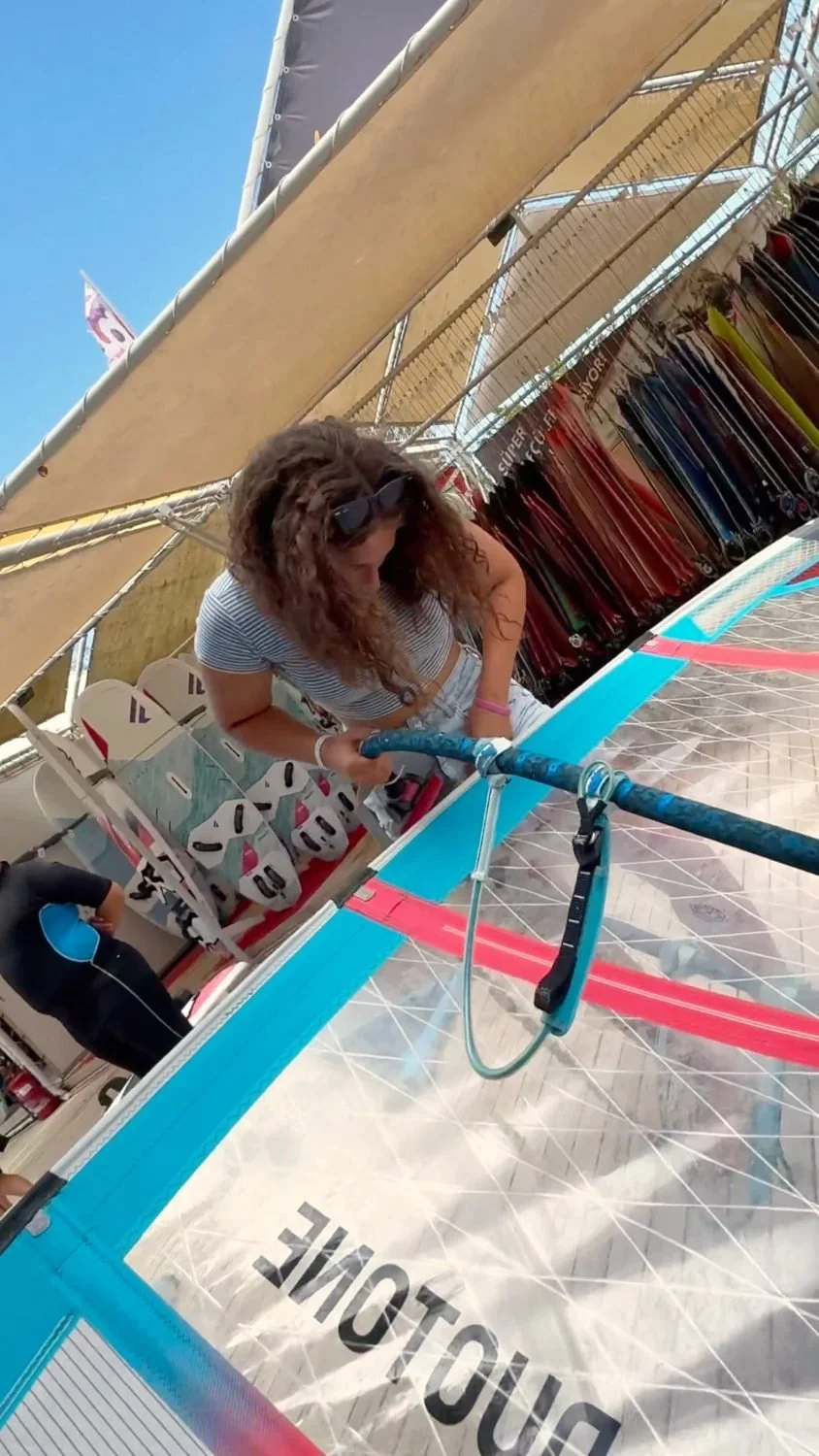 Windsurf Wing Foil ve Kite Surf Dersleri (Başlangıç – İleri Seviye)