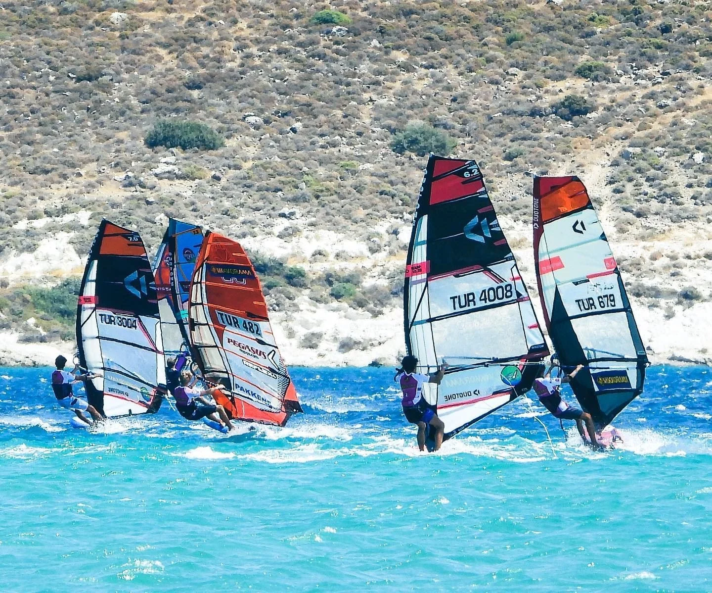 Vakkorama sponsorluğunda gerçekleşen Türkiye Windsurf Şampiyonası 1