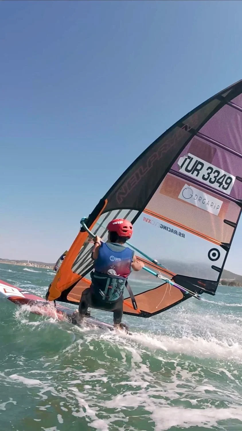 Urla’da düzenlenen TYF 2026 Rüzgâr Sörfü Slalom Türkiye Ligi 2