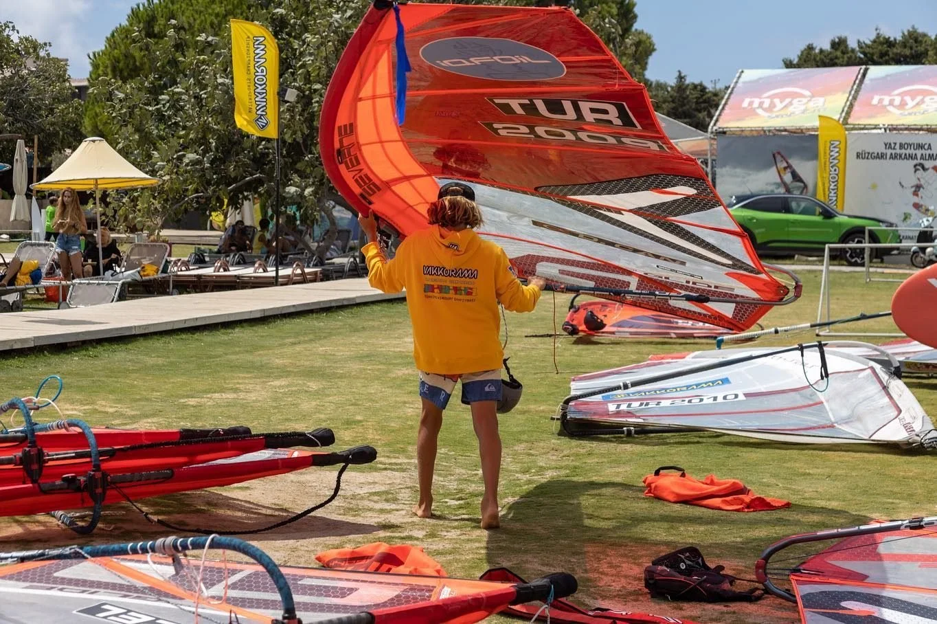 Vakkorama Sponsorluğundaki Türkiye Windsurf Şampiyonası'nda 2.günde rüzgarı…
