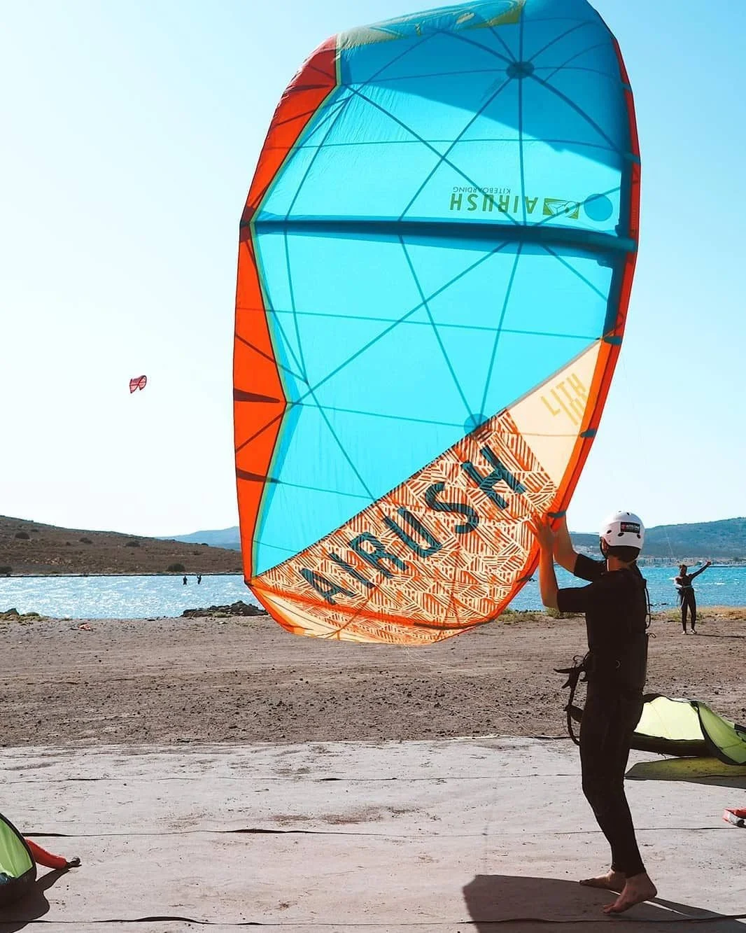 Mutlu haftalar! Kitesurf ile henüz tanışmadıysanız Eylül ayının sakinliğinden…