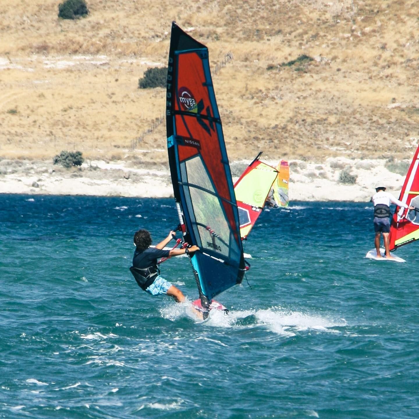 Myga Surf City’nin en neşeli sörfçüleri, Süper Sörfçüler okulumuzu özlüyoruz