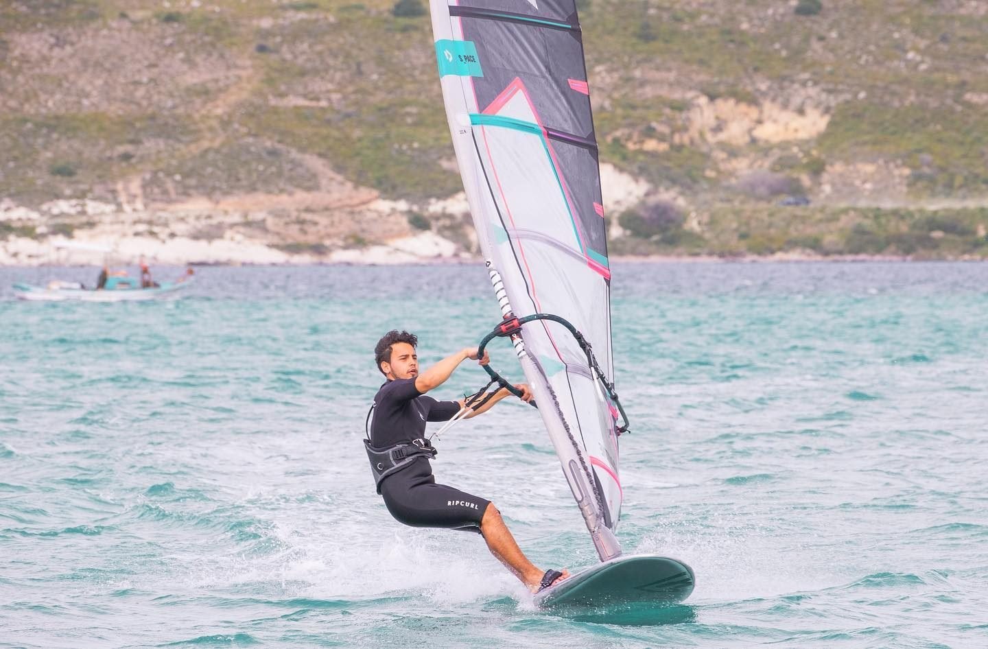 Myga Surf City’de rüzgarlı günler devam ediyor