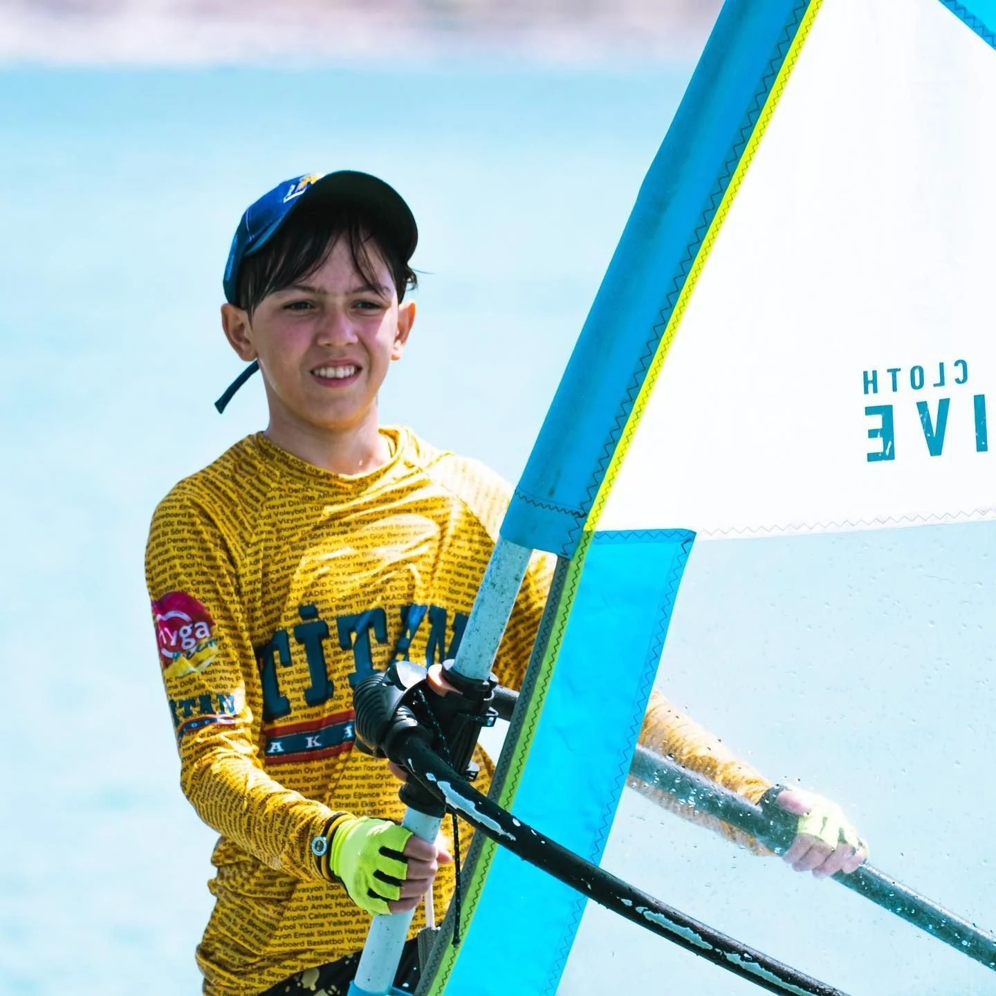 Titan Okulu çocukları Myga Surf City sörf kampında