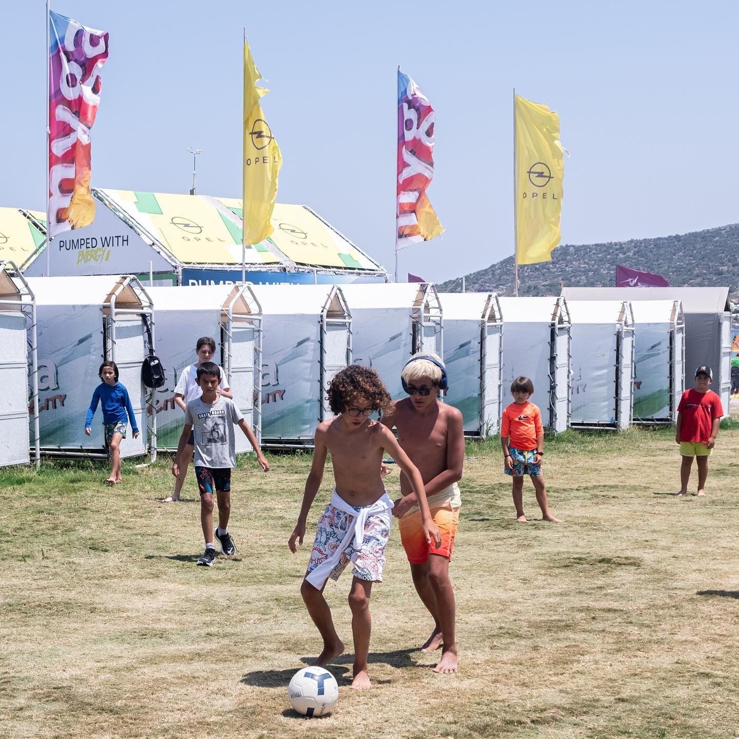 Süper sörfçüler Okulumuzda Eğlence ve Oyun Dolu Anlar