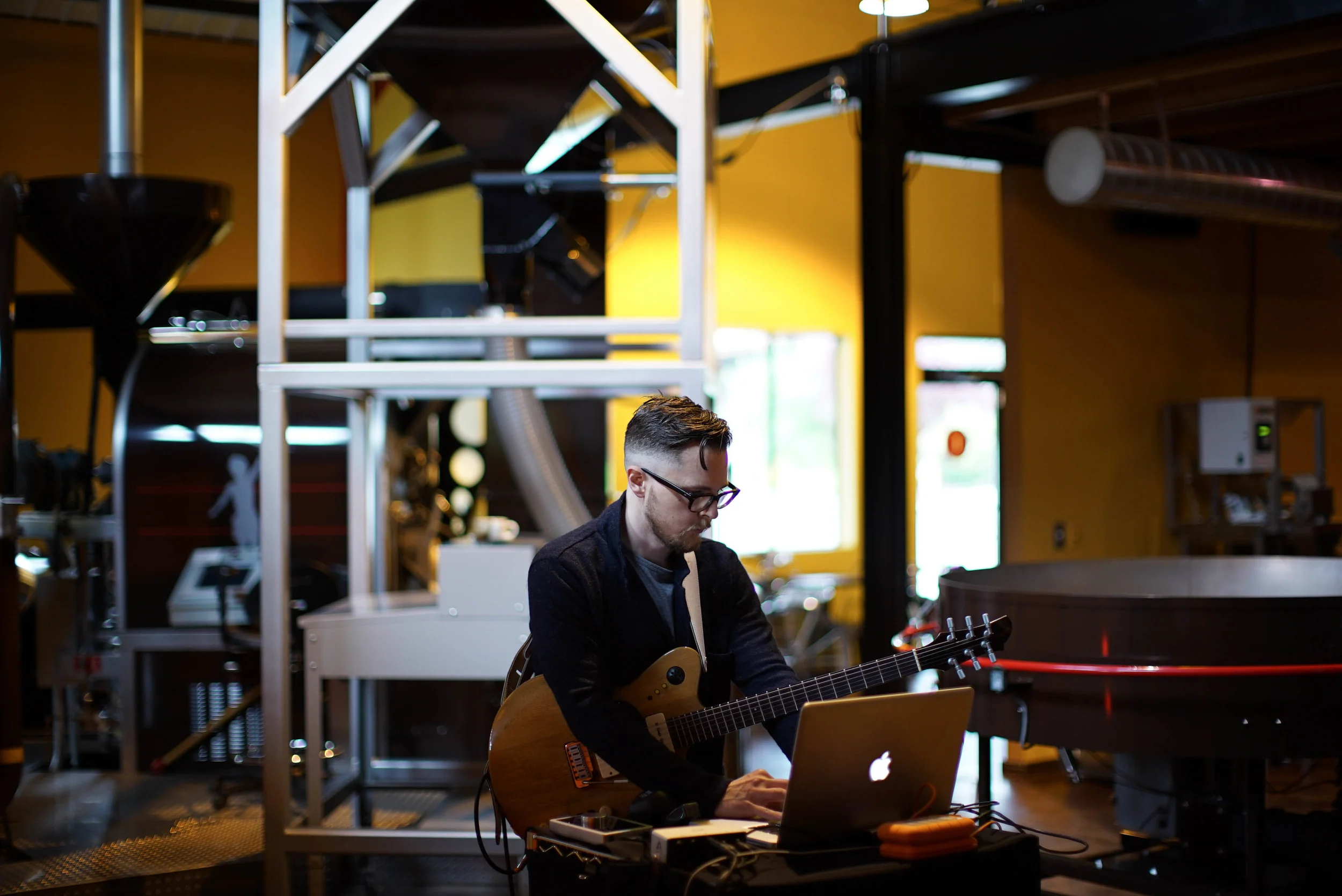 Live Atmospheres at the Storyville Roasting Studio