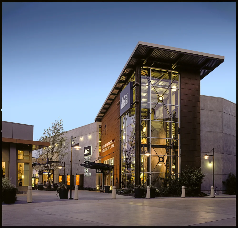 REI, Lynwood, WA, USA