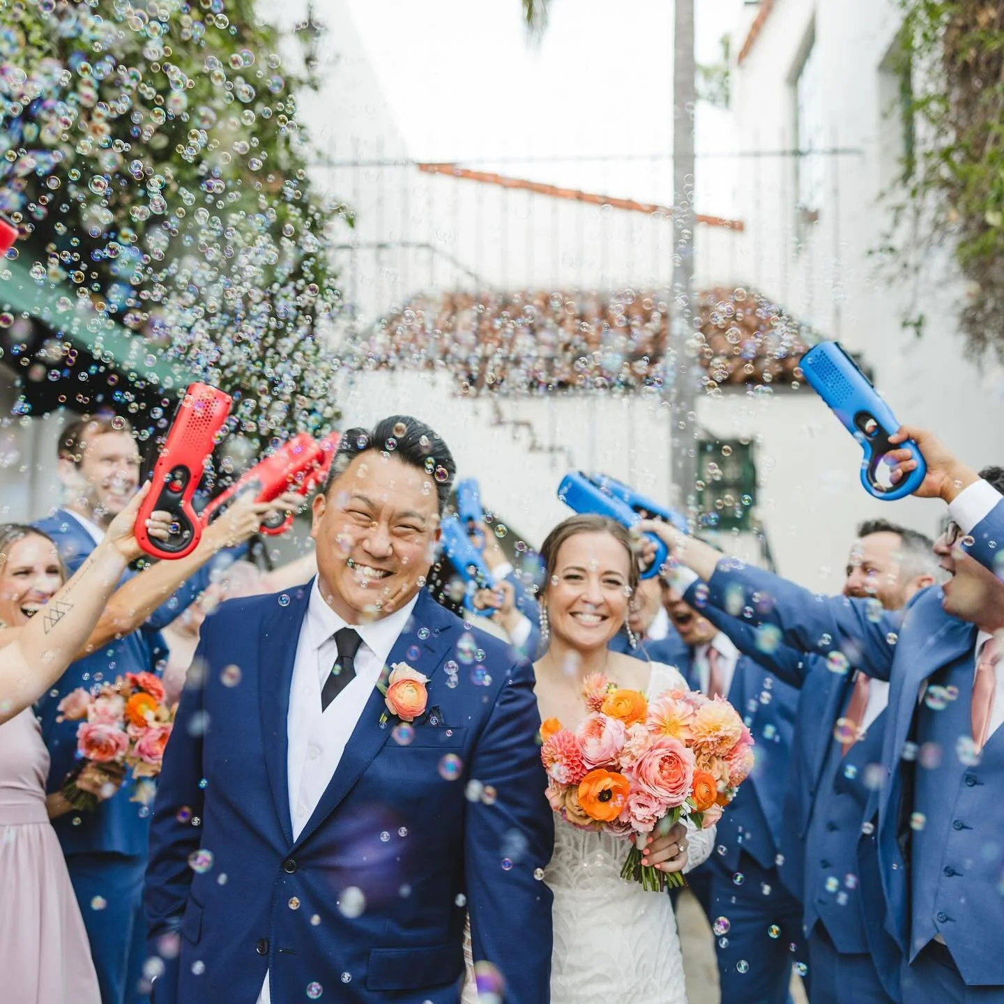 Bubble guns were a great bonus to Tim and Katerina&rsquo;s wedding! Great wedding to end an amazing wedding year! 

Great vendors!

Wedding Venue &amp; Caterer: @elpaseosb 
Planning &amp; Coordination: @bright_young_things_events_
Personal Florals: @