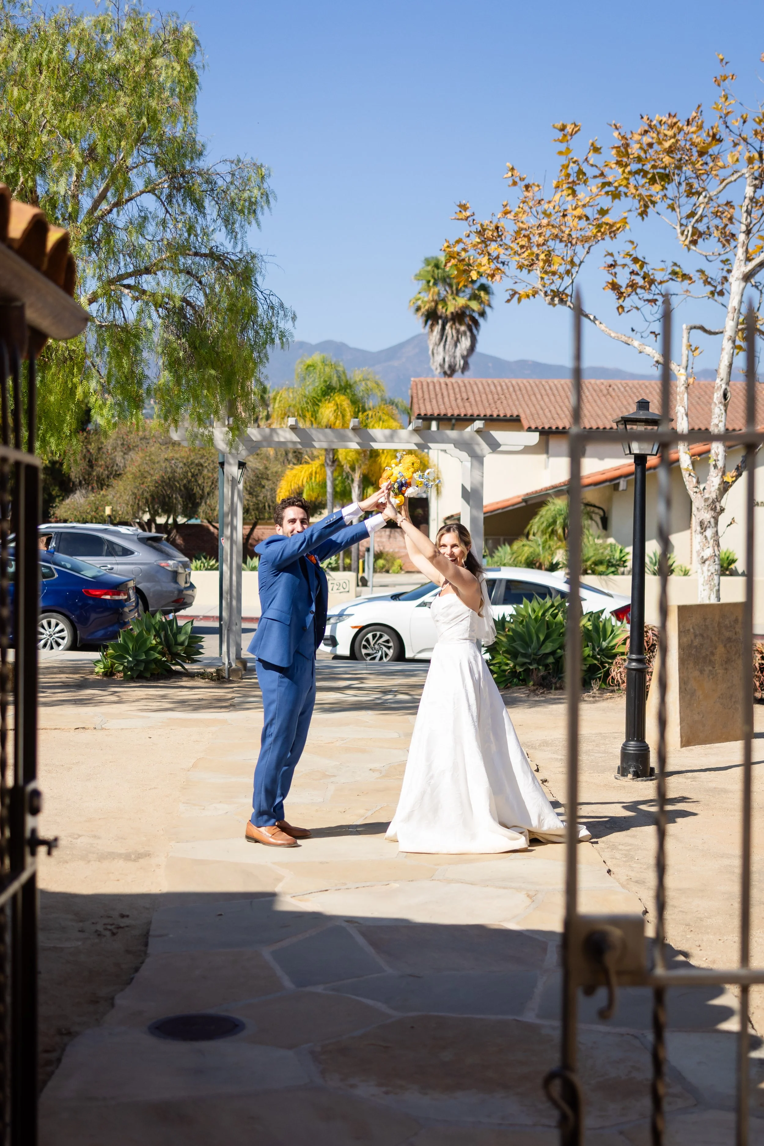 Ali and Eric Teasers-68.jpg