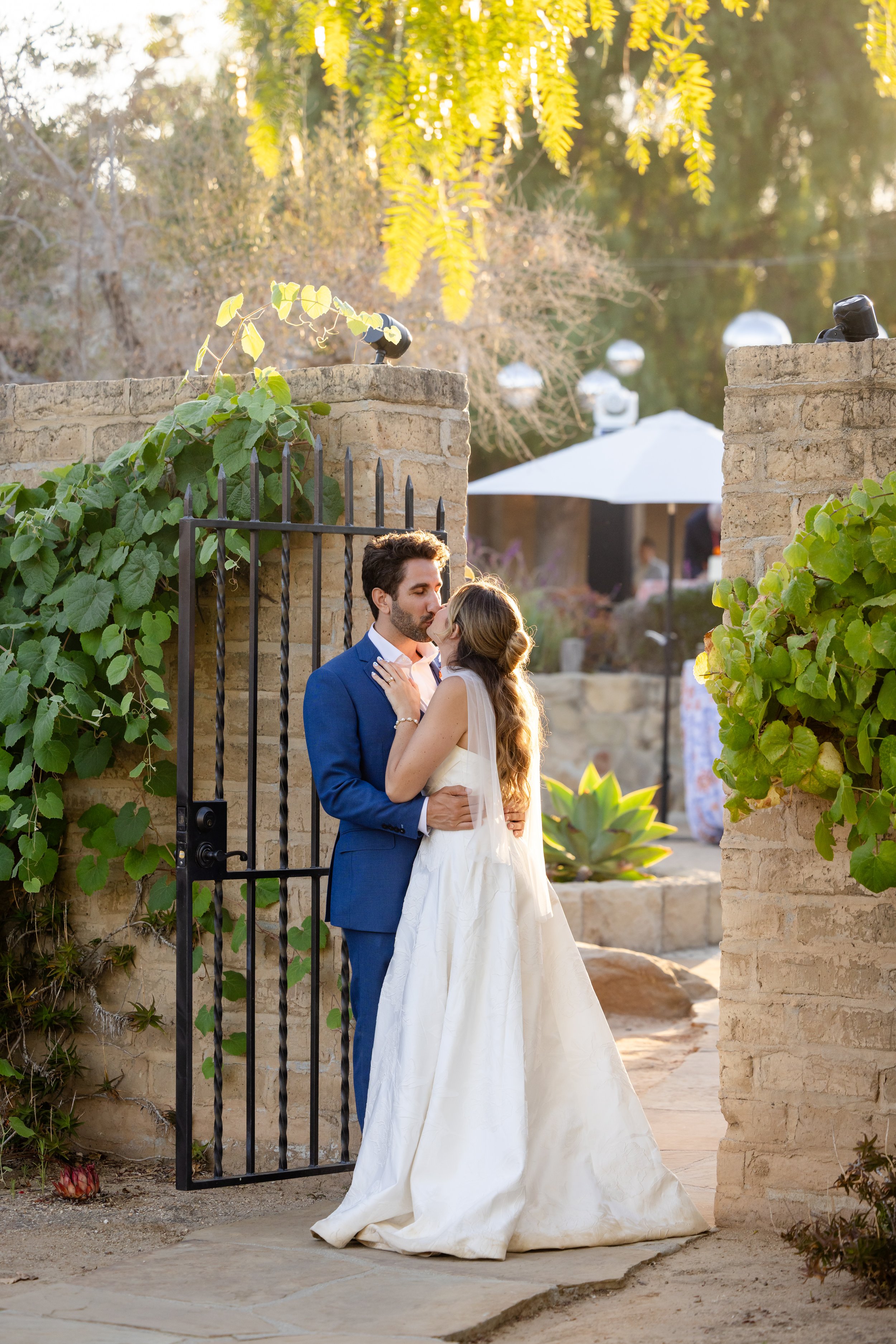 Ali and Eric Teasers-110.jpg