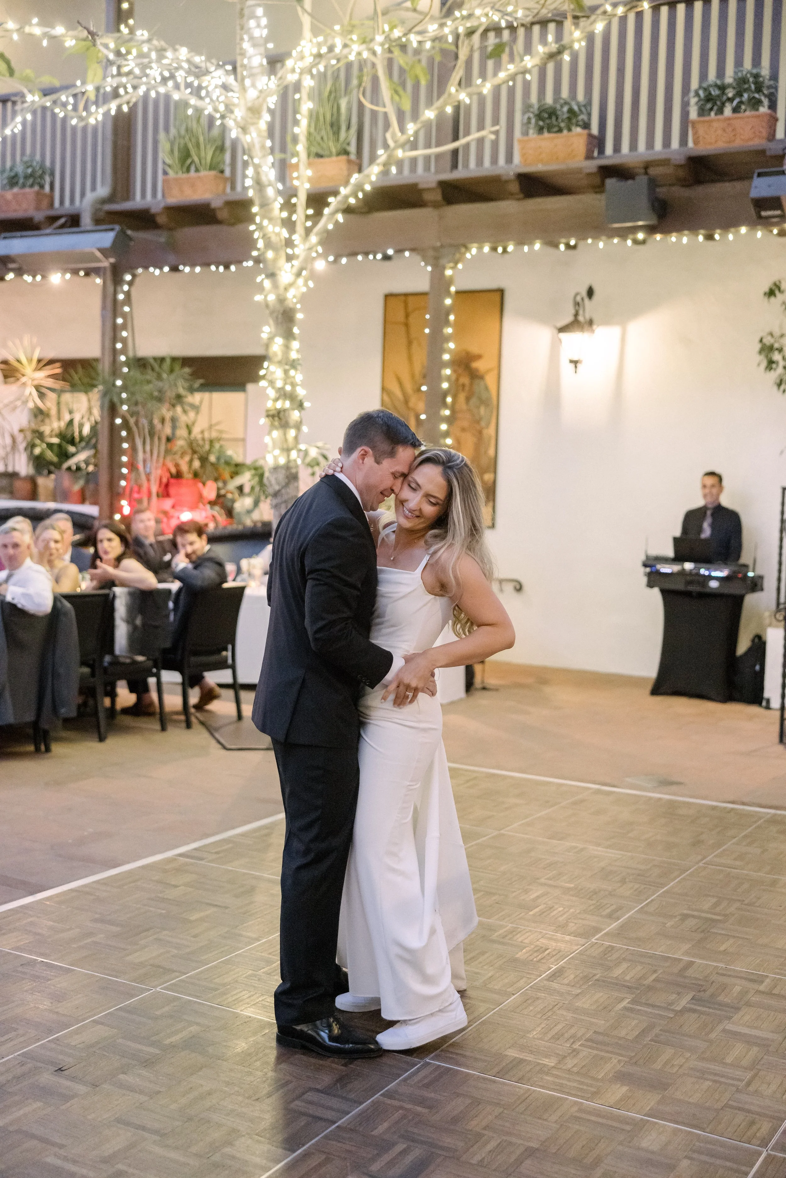 Samantha and Andrew Teasers-67.jpg