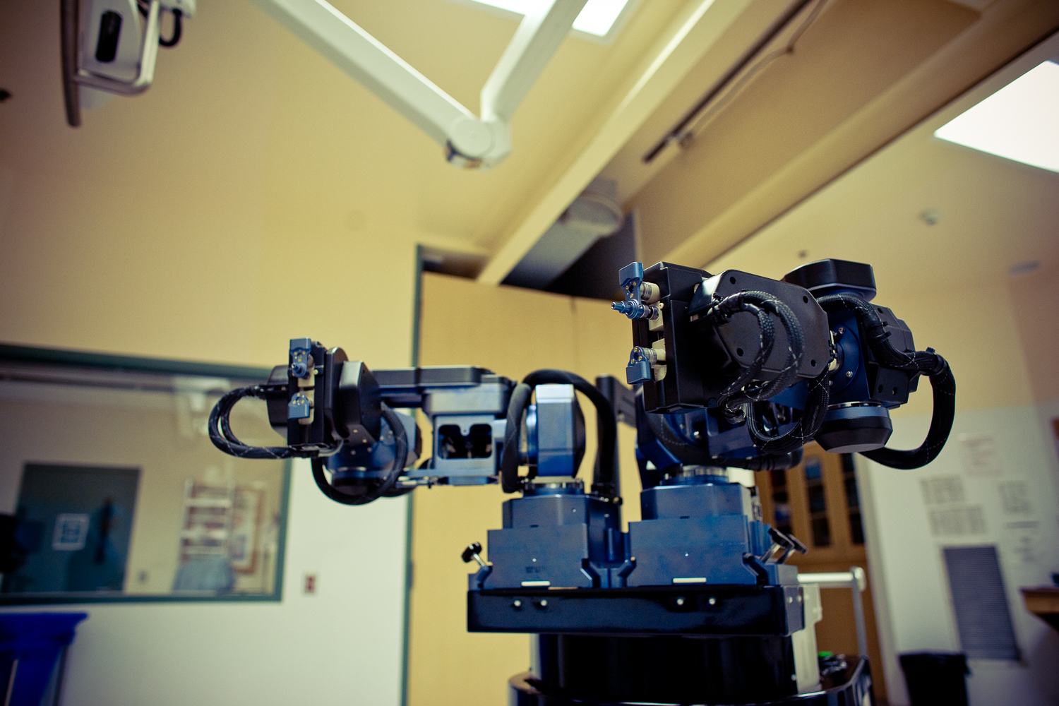  In 2008 I was contacted by the University of Calgary's Faculty of Medicine department to document the first robotic neurosurgery. It was an amazing opportunity to be inside the surgery room from beginning to end and to capture the process of this gr