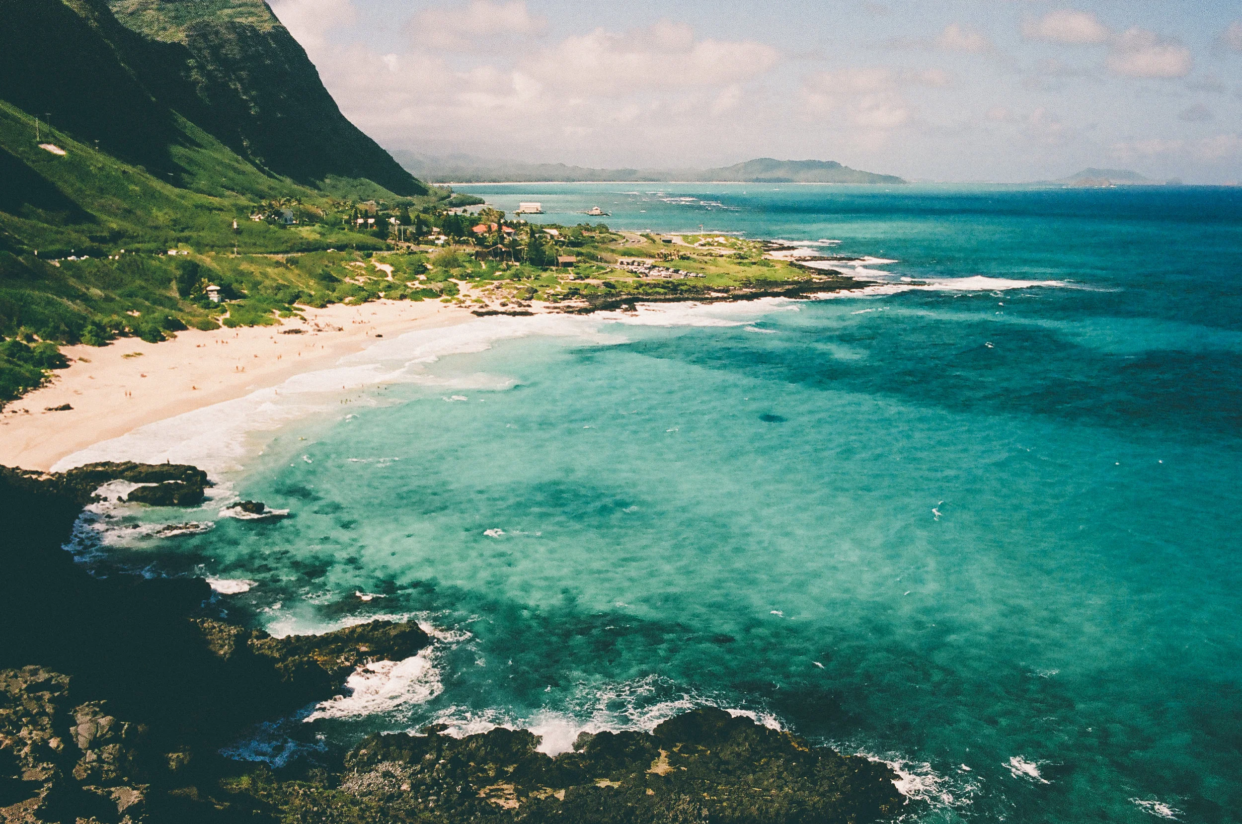 For our 10th anniversary, my wife and I visited Hawaii for the first time. We found a beautiful island with many contrast and contradictions. Camera: Leica M6, Carl Zeiss 35mm Films: Kodak Portra 160-400