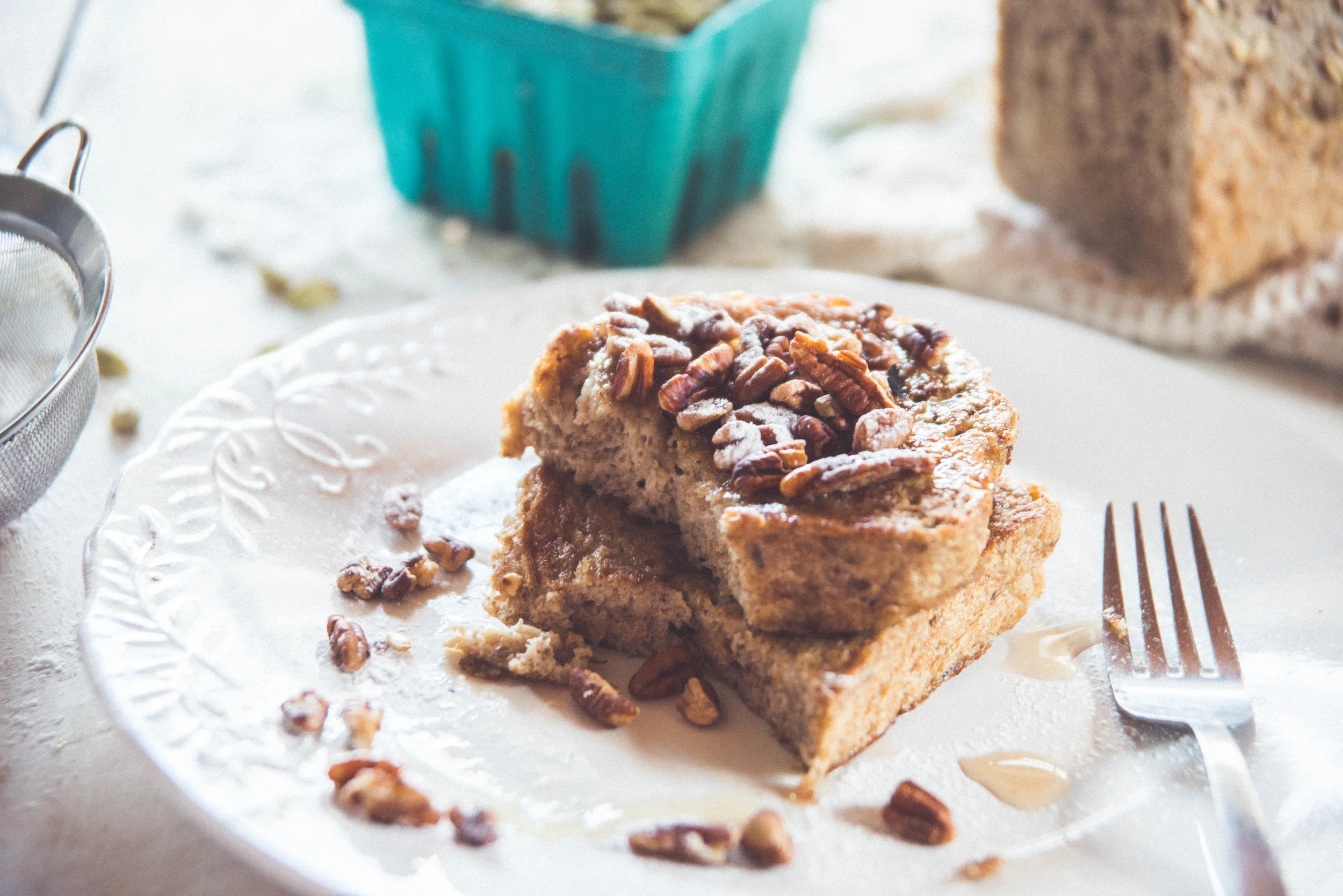 Tostadas francesas con pan integral y cardamomo