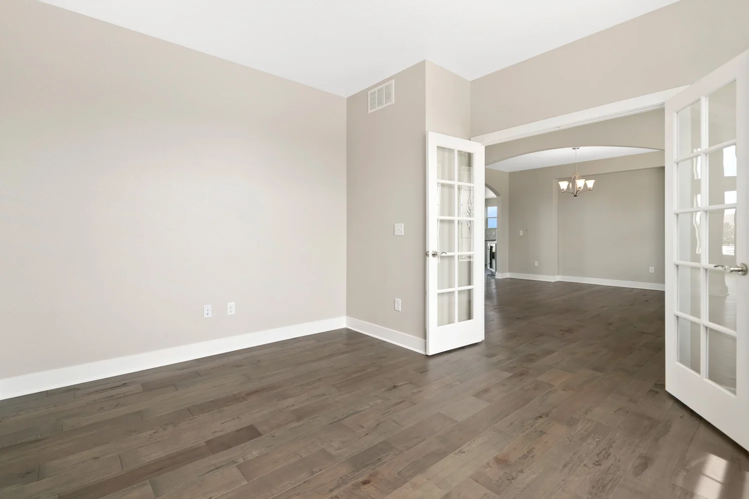 014-Main-Office-7199-E-163rd-Ave-Large.jpg