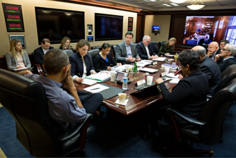 Comey provides a briefing to the president and White House officials on December 05, 2015. Did Comey produce a Memo of comments made by President Obama during this meeting?