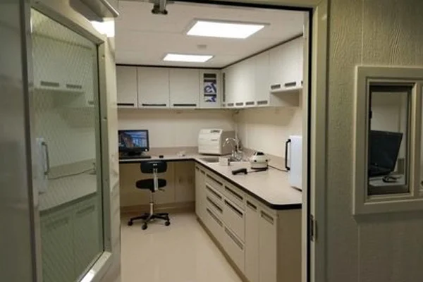 Clinic In A Can 20 foot laboratory