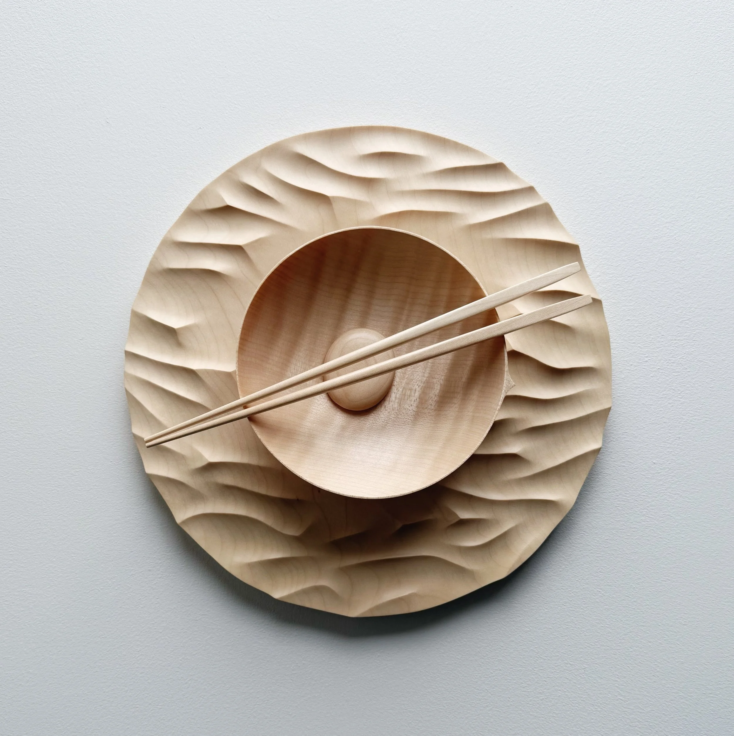 Gathered presentation set in sycamore