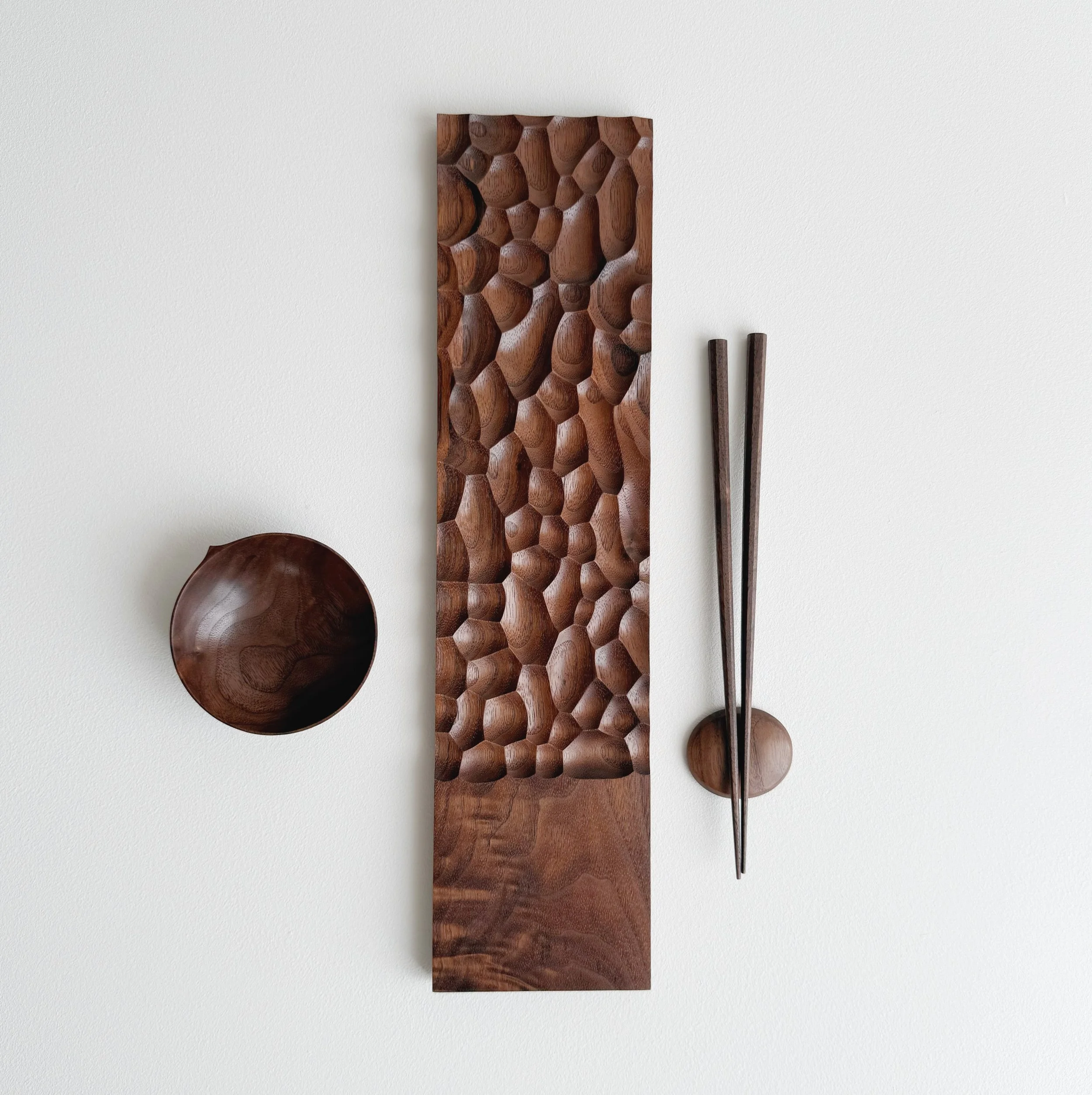 Long board presentation set in walnut