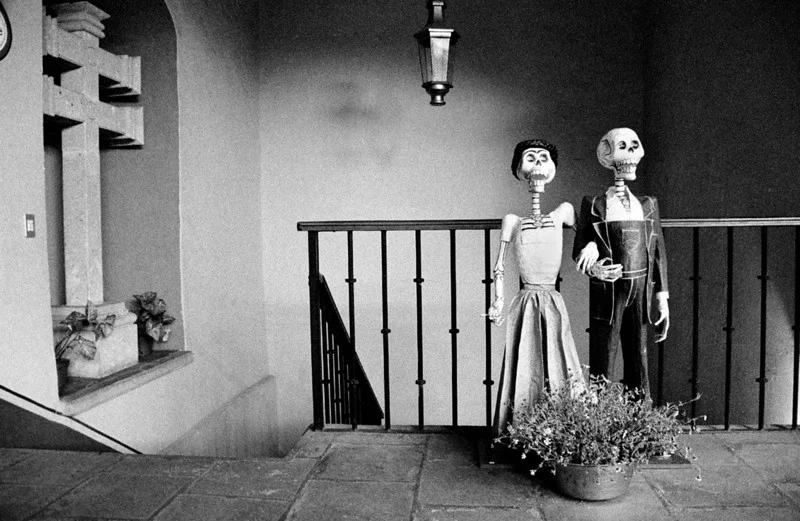 Eternally yours. Oaxaca, Mexico. 2002. From Living with the Dead.