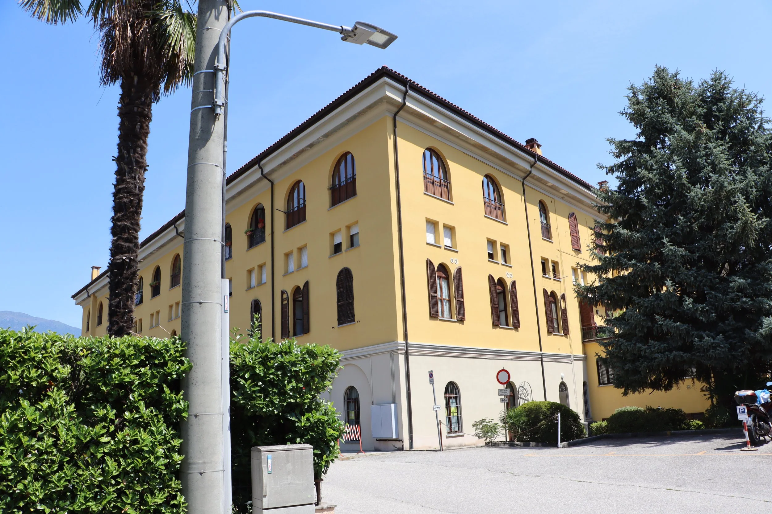 ....A0114 CANNOBIO (LAGO MAGGIORE) APPARTAMENTO CON BOX ..A0114 CANNOBIO (LAGO MAGGIORE) APPARTAMENTO CON BOX ..A0114 CANNOBIO (LAGO MAGGIORE) APPARTAMENTO CON BOX ....