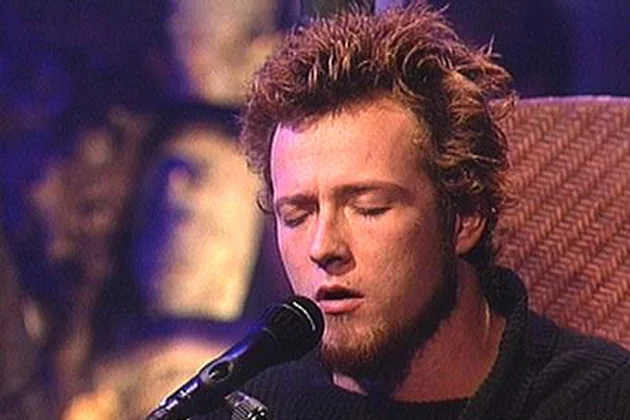 STP's Unplugged performance showcased the band's softer side. In a way, Weiland's voice was really heard for the first time that night, and critics began to reexamine their initial prejudices.