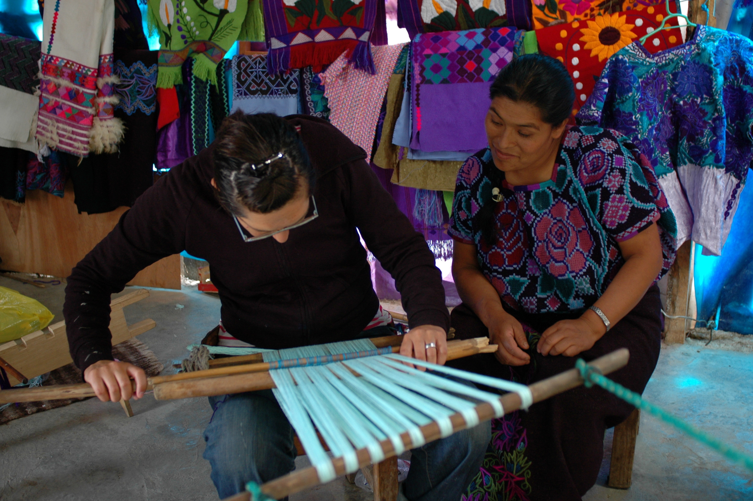  Tanya learning backstrap weaving with Mayan weavers as part of her Artists Helping Artisans initiative. 