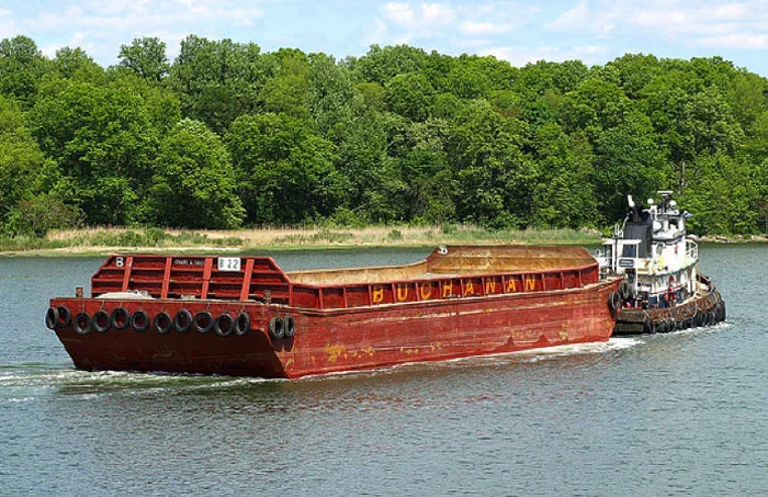 Barge-builder sold