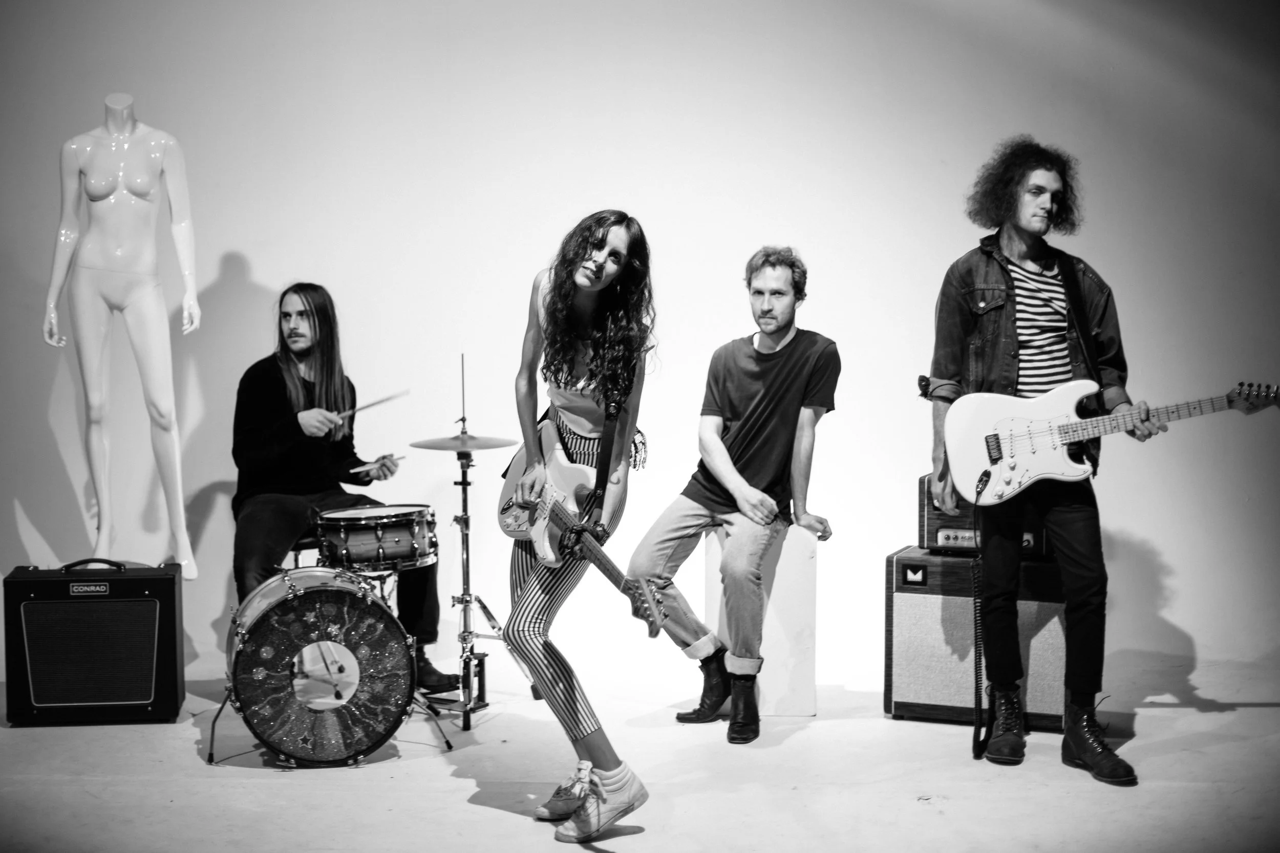 Lodge: Reptaliens w/ Throwjoy, Pinstripe Sunny