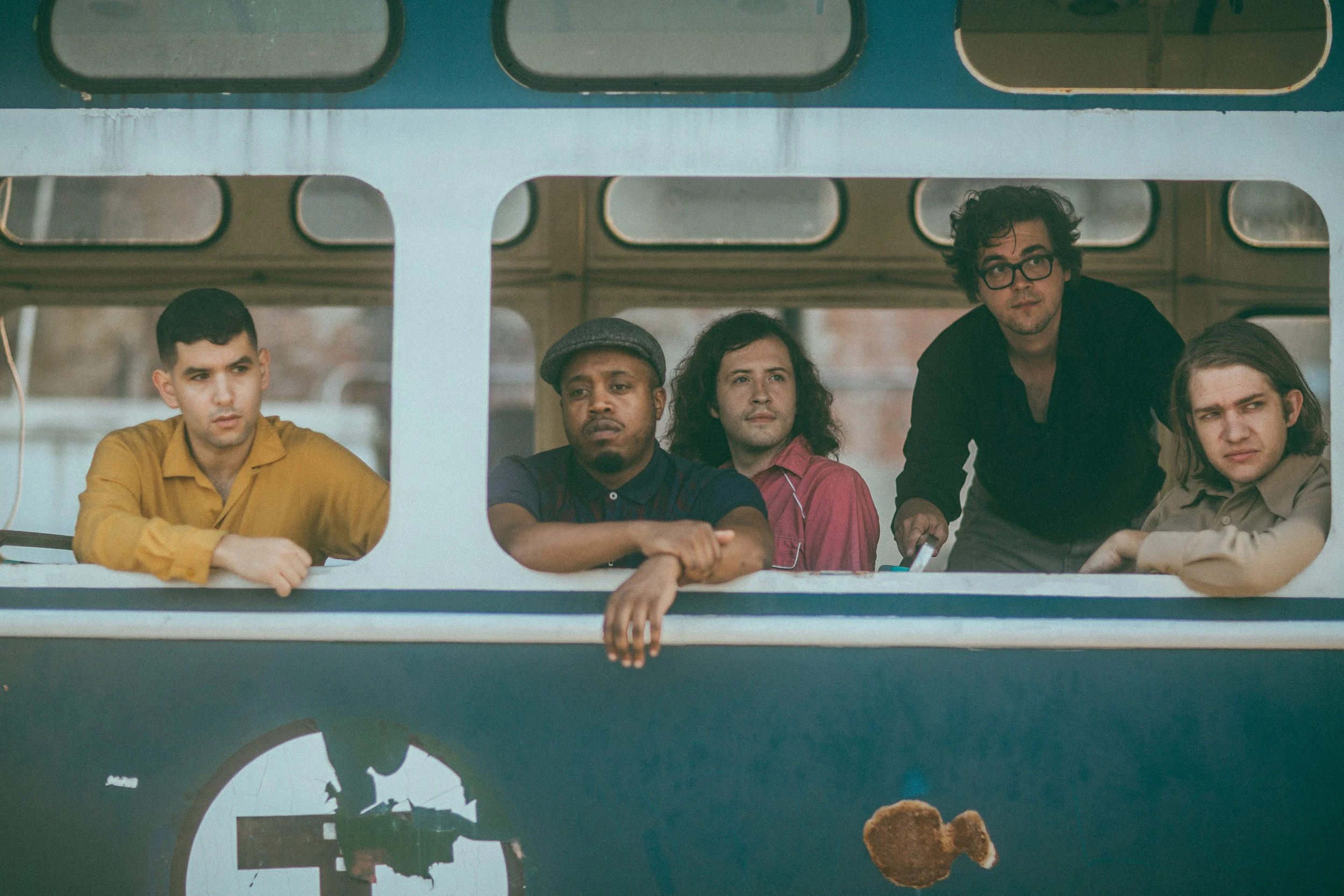 Hall: Durand Jones &amp; The Indications