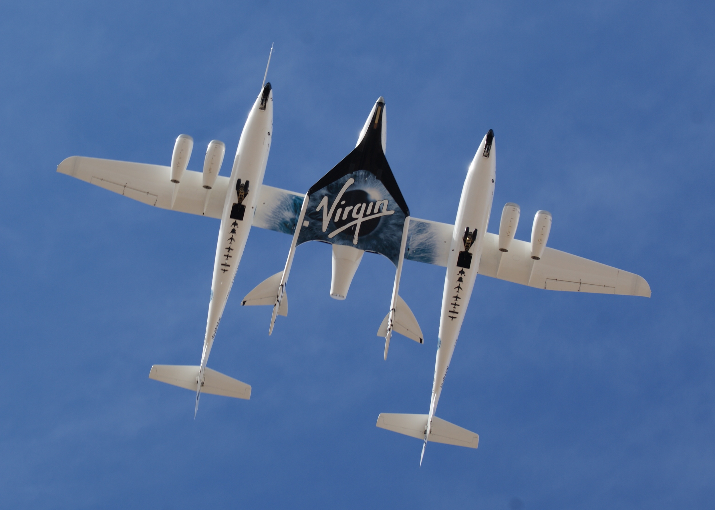 White_Knight_Two_and_SpaceShipTwo_from_directly_below.jpg
