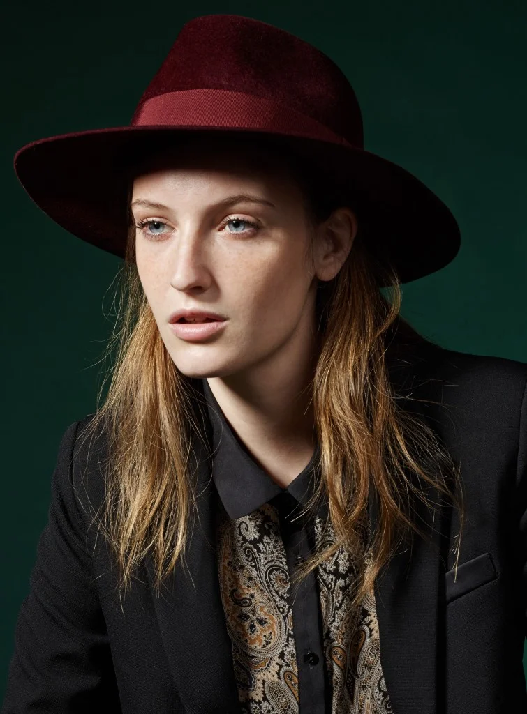 Larose-Paris-FW14-lookbook-burgundy-fedora.jpg